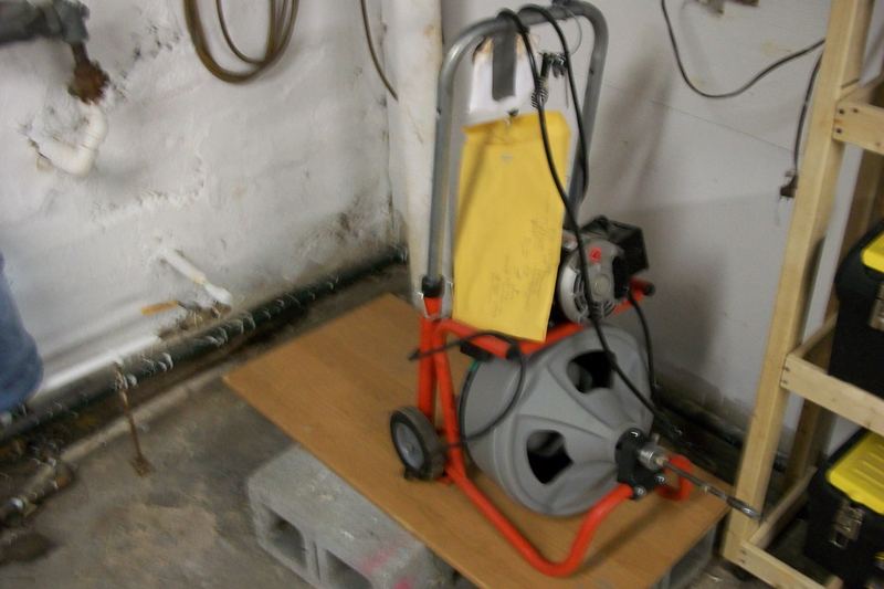 Handyman heavy duty drain cleaning machine